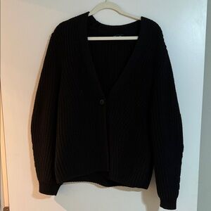 Gap Black V-Neck Chunky Knit Cardigan Sweater - Women